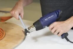 Weldy HG 330-S Heteluchtpistool Incl. 3 Mondstukken - 2000W 14 Weldy HG 330-S Heteluchtpistool Incl. 3 Mondstukken - 2000W -Gereedschap Winkel 1a8b2710f8370c8ce7854b70a816ce52