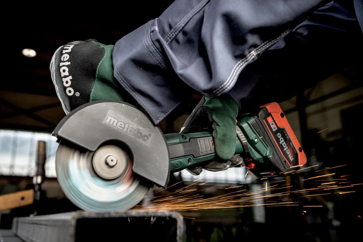 Metabo WPB 18 LT BL 11-125 Quick 18V Li-ion Accu Haakse Slijper Set (2x LiHD 5.5Ah) In MetaBox 3 Metabo WPB 18 LT BL 11-125 Quick 18V Li-ion Accu Haakse Slijper Set (2x LiHD 5.5Ah) In MetaBox - Afbeelding 3