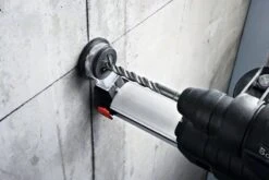 Bosch GBH 2-23 Professional SDS-plus Boorhamer Met Afzuigeenheid In Koffer - 710W - 2,3J - 0611250500 5 Bosch GBH 2-23 Professional SDS-plus Boorhamer Met Afzuigeenheid In Koffer - 710W - 2,3J - 0611250500 -Gereedschap Winkel 1d50bc64c8248737004643f1fce6bd3e