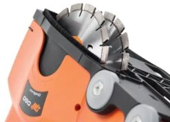 Spit D60 Sleuvenzaagmachine Set In Koffer - 1600W - 140mm - Incl. Diamantschijven 11 Spit D60 Sleuvenzaagmachine Set In Koffer - 1600W - 140mm - Incl. Diamantschijven -Gereedschap Winkel 1db06ff88e1aa881f345b47224ea39dd