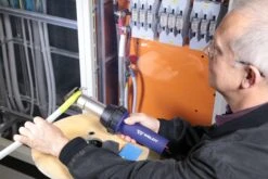 Weldy HT 3400 Heteluchtpistool Energy Incl. 2 Mondstukken - 3400W 9 Weldy HT 3400 Heteluchtpistool Energy Incl. 2 Mondstukken - 3400W -Gereedschap Winkel 393b16f9b077df67d675058d7672545d