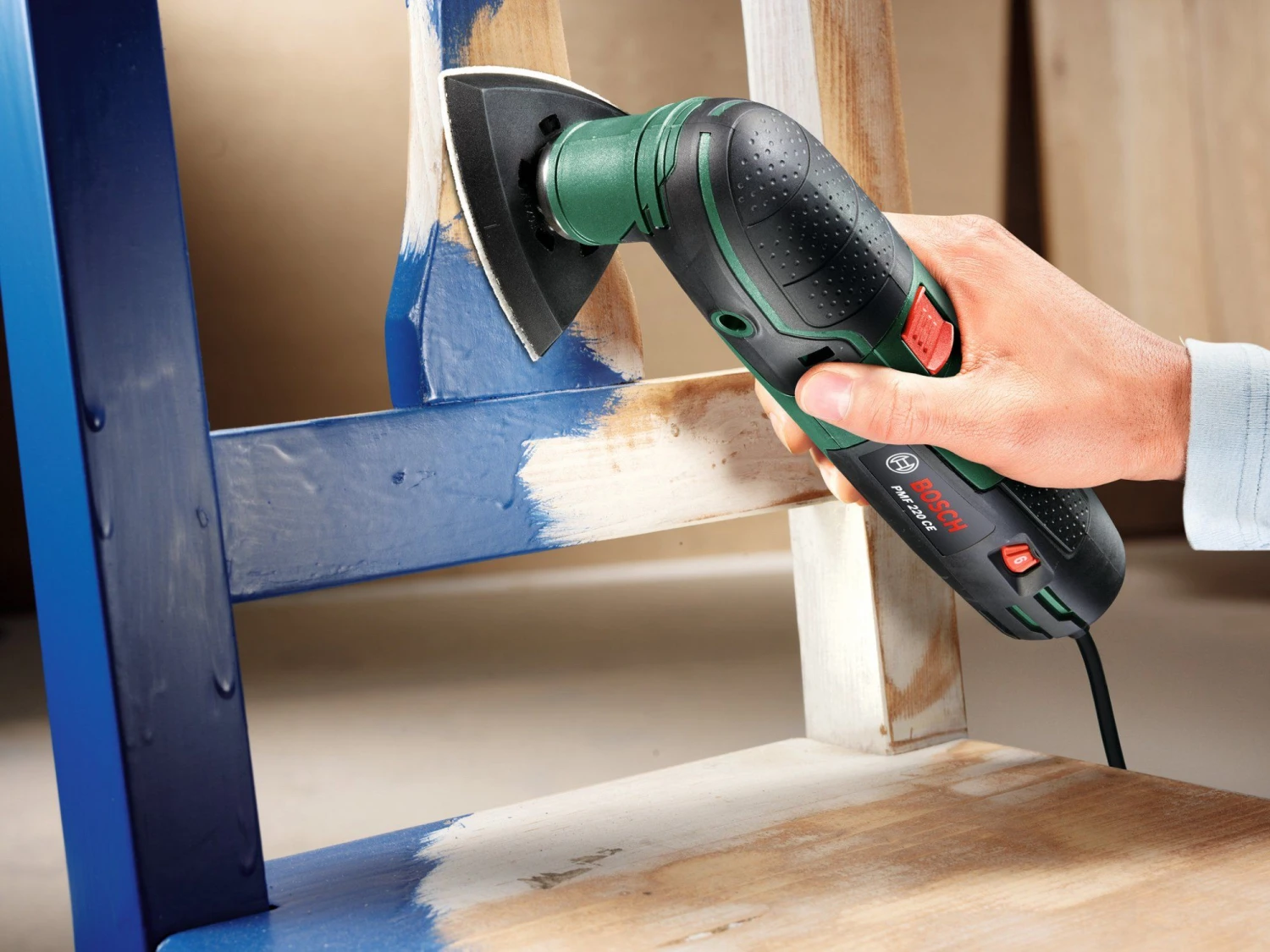 Bosch PMF 220 CE Multitool + 6-delige Accessoiresset In Koffer - 220 W - 0603102000 5 Bosch PMF 220 CE Multitool + 6-delige Accessoiresset In Koffer - 220 W - 0603102000 - Afbeelding 5