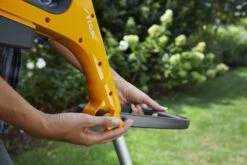 Stiga GT 100e Kit Accu Grastrimmer - 25cm - Telescopisch -Gereedschap Winkel 572d1f7520394818081d68b4e63c56cd