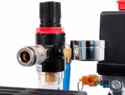 Airpress 36743 - Stille Olievrije Compressor L 6-95 8 Bar 0,6 Pk 25 L/min 6 L 18 Airpress 36743 - Stille Olievrije Compressor L 6-95 8 Bar 0,6 Pk 25 L/min 6 L -Gereedschap Winkel 636e4b625e34757c58229f068cc9220f