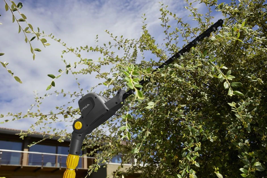 Stiga PH 700e Accu Heggenschaar Body Op Steel - 48cm - 34mm - Telescopisch 12 Stiga PH 700e Accu Heggenschaar Body Op Steel - 48cm - 34mm - Telescopisch - Afbeelding 12