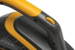 Stiga BL 130c V Elektrische Bladblazer Met Zuigfunctie - 2,6kW - 92m/s - 7m³/min -Gereedschap Winkel 9ac80f8144d3da162bbf935f5bbd5003