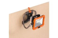 Powerplus POWDP8031 20V Accu Draagbare Schijnwerper -Gereedschap Winkel a9498d409367a4b0458c9f2bc03f24a2