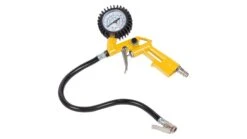 Powerplus POWX1706 Draagbare Compressor + 11 Accessoire - 1100W - 8 Bar 15 Powerplus POWX1706 Draagbare Compressor + 11 Accessoire - 1100W - 8 Bar -Gereedschap Winkel ae02569944f6d79ecc36596ea93bec80