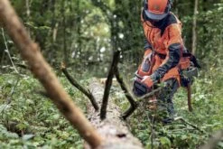 Husqvarna 550 XP Mark II 18" SP33G SN Benzine Kettingzaag - 50,1cc - 45cm - 967690838 9 Husqvarna 550 XP Mark II 18" SP33G SN Benzine Kettingzaag - 50,1cc - 45cm - 967690838 -Gereedschap Winkel c16b0c0b7475f0401b1e35acb5f6132b