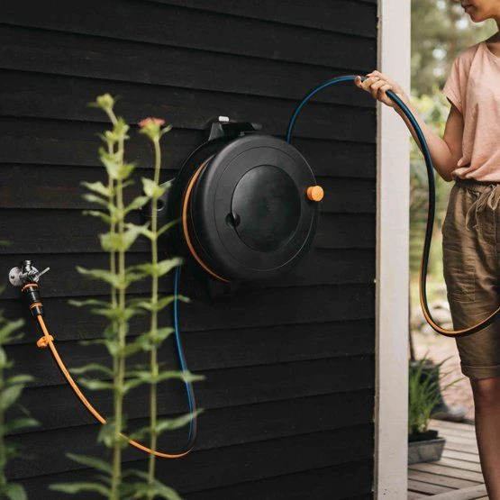 Fiskars 1057237 Solid Slanghaspel L - 30m 6 Fiskars 1057237 Solid Slanghaspel L - 30m - Afbeelding 6