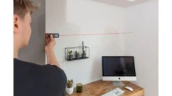 Kreator KRT706500 Afstandsmeter - 20M -Gereedschap Winkel c4ddec3eac780b566f7e5866dd11df73