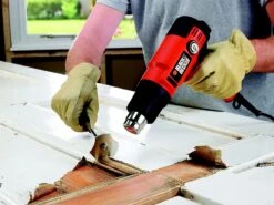 Black & Decker Black+Decker KX2200K Heteluchtpistool Incl. Accessoires In Koffer - 2000W 11 Black & Decker Black+Decker KX2200K Heteluchtpistool Incl. Accessoires In Koffer - 2000W -Gereedschap Winkel ec8f7146acd848737425b652d081075e